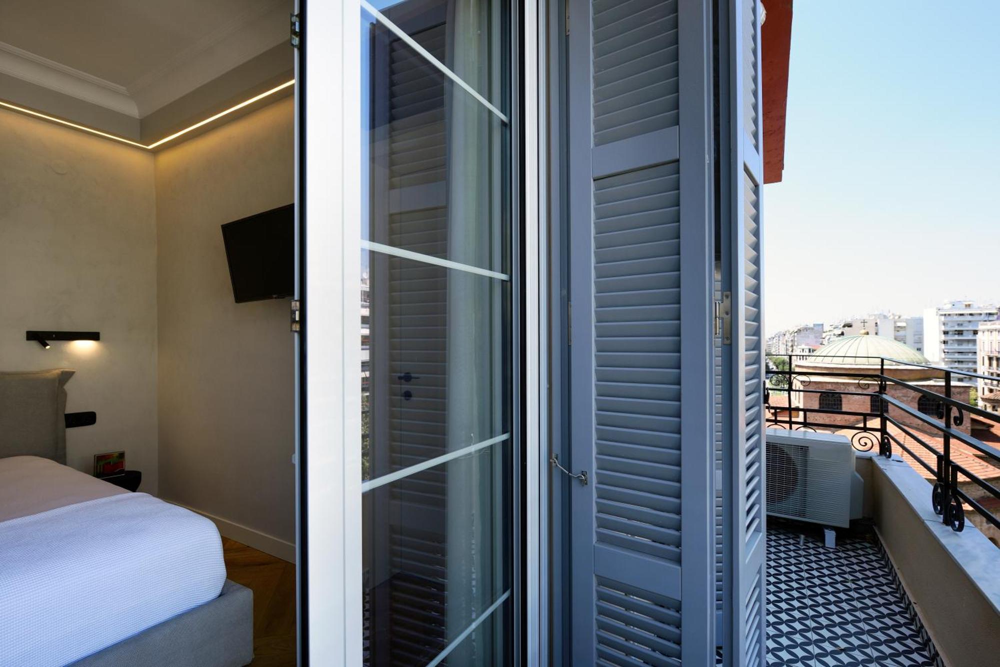 King Apartment Thessaloniki By Luxlikehome Exterior photo