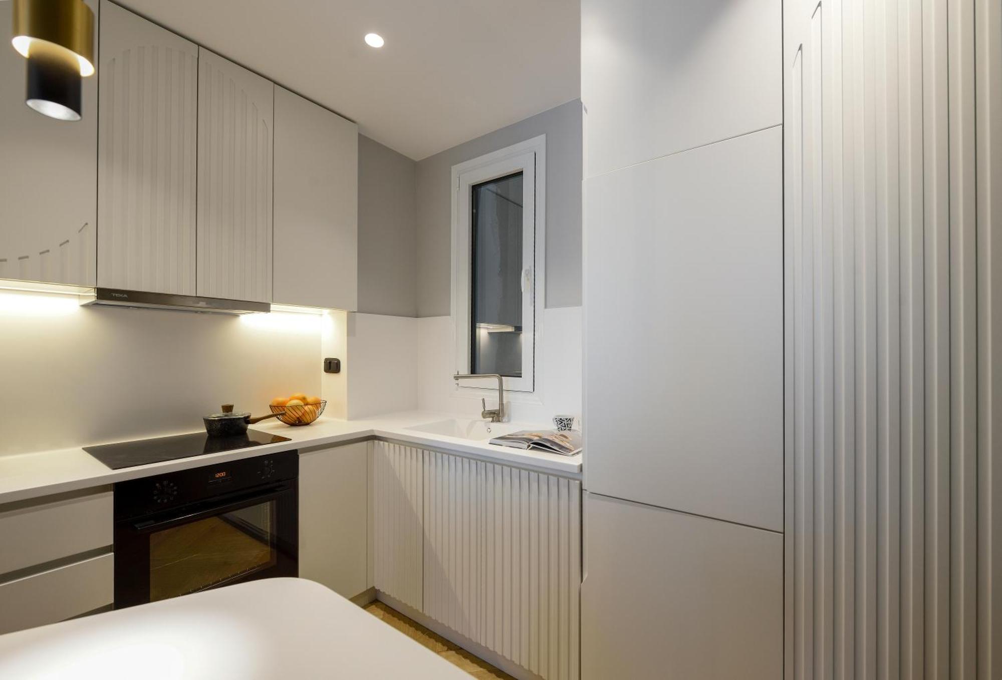 King Apartment Thessaloniki By Luxlikehome Exterior photo